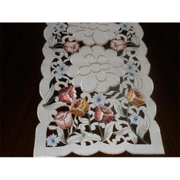 Tapestry Trading Tapestry Trading LY0046-16-2PK 16 in. Embroidered Tulips Cutwork Doilies; Ivory LY0046/16/2PK - main